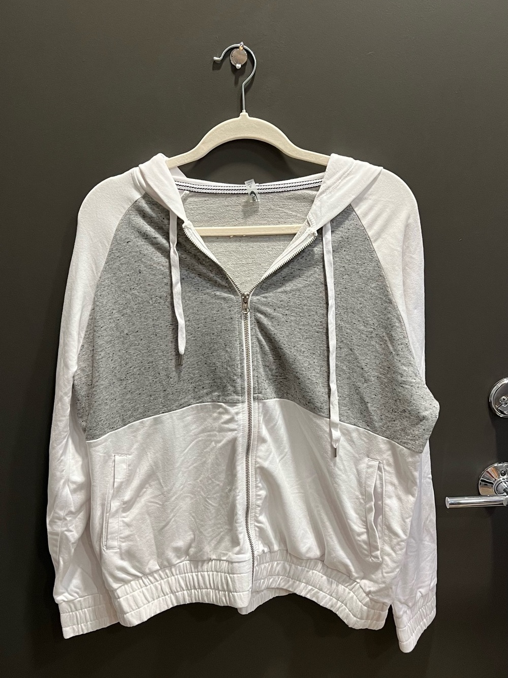MTA Sport Gray & White Colorblock Full-Zip Hoodie – Size XL